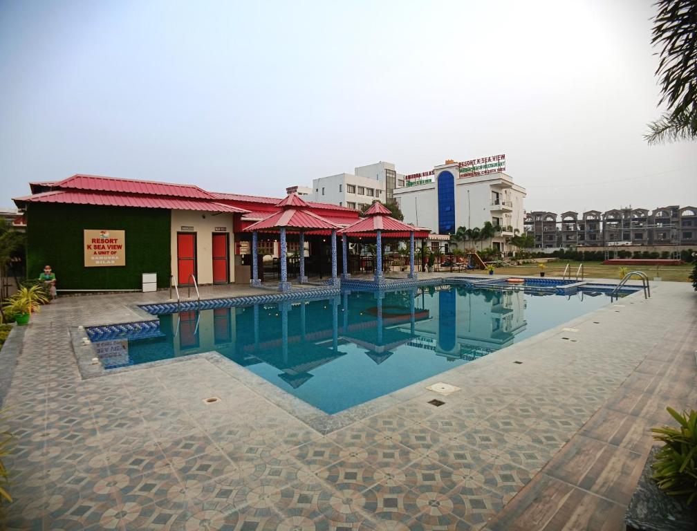 Bazén v ubytování Samudra Bilas Resort, Mandarmoni nebo v jeho okolí