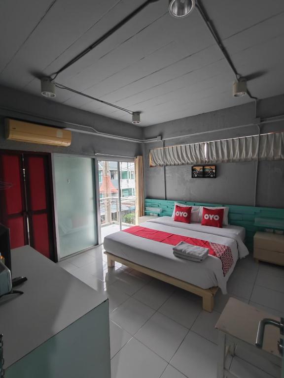Madam Inn Patong - Resim 40