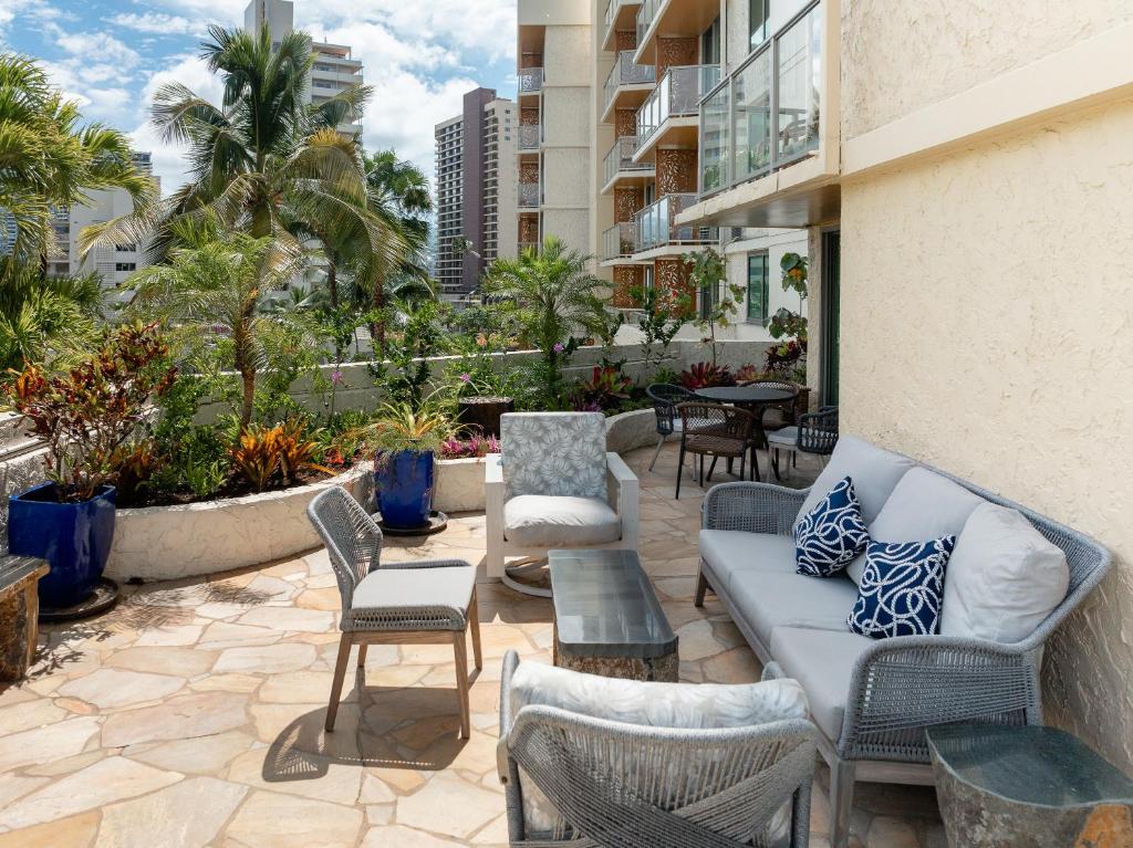 Posezení v ubytování Luana Waikiki Hotel & Suites