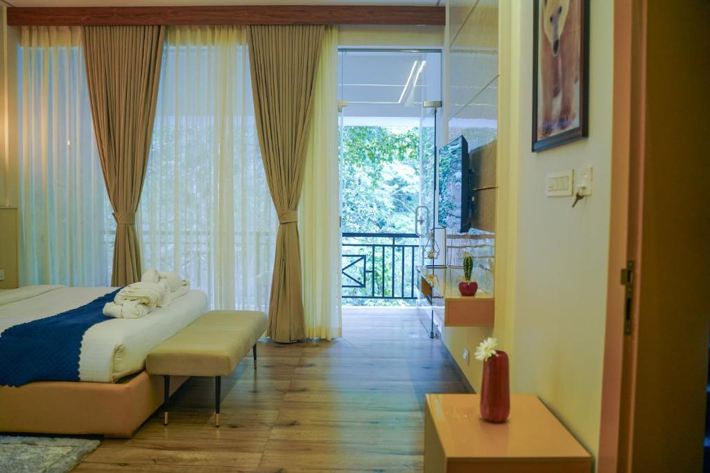 Postel nebo postele na pokoji v ubytování Hunters Hideout Resort
