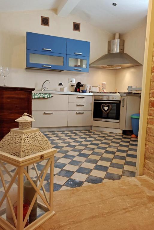 Kuchyň nebo kuchyňský kout v ubytování "Il Pollaio" guests house