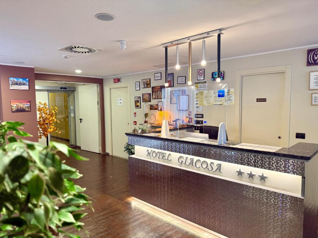 Kuchyň nebo kuchyňský kout v ubytování Hotel Giacosa