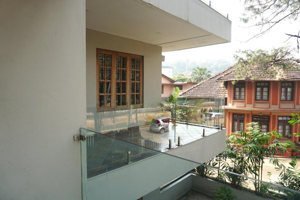 Balkón nebo terasa v ubytování Stays 42 - Oleander Suites Coorg
