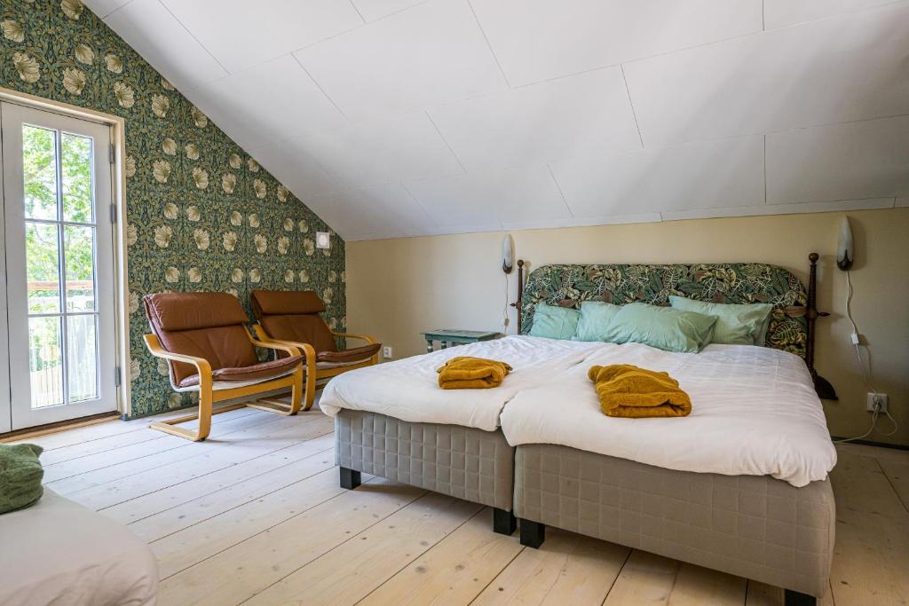 Postel nebo postele na pokoji v ubytování Boråkra Bed & Breakfast