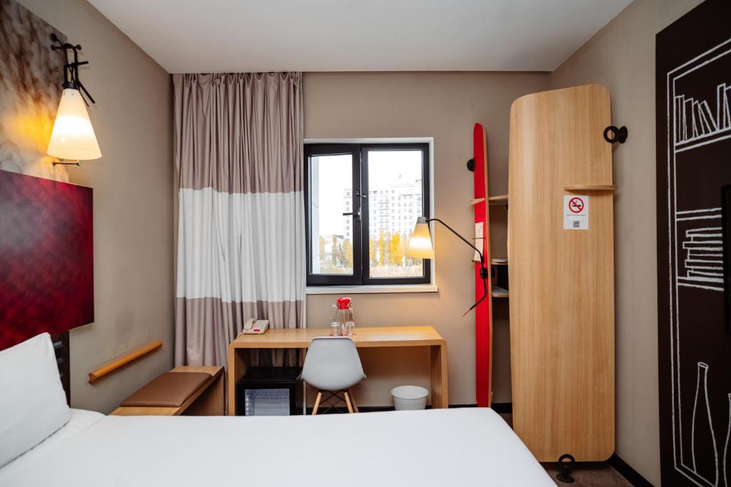 Ibis Aktobe - Standaard Tweepersoonskamer