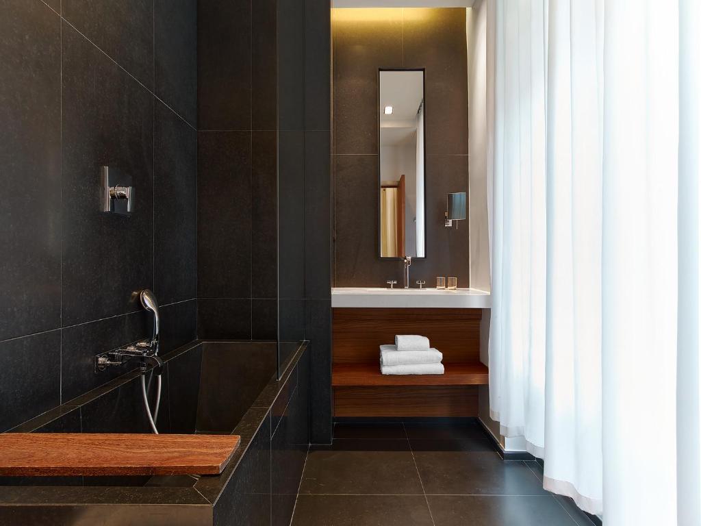 Le Metropolitan, Paris Tour Eiffel, a Tribute Portfolio Hotel - Resim 6