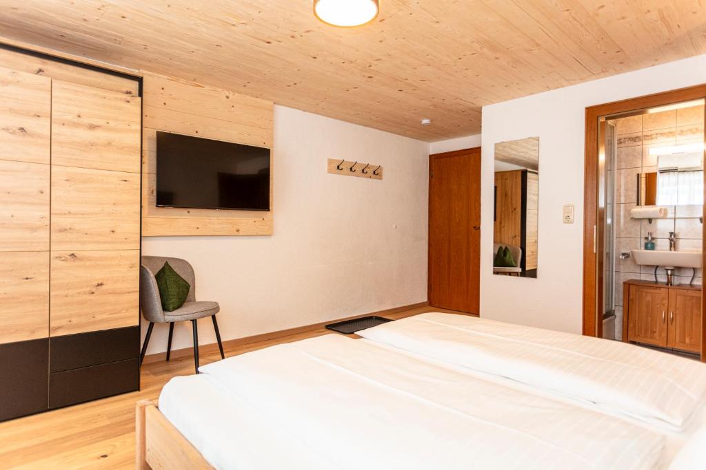 Postel nebo postele na pokoji v ubytování Der Pfindlhof