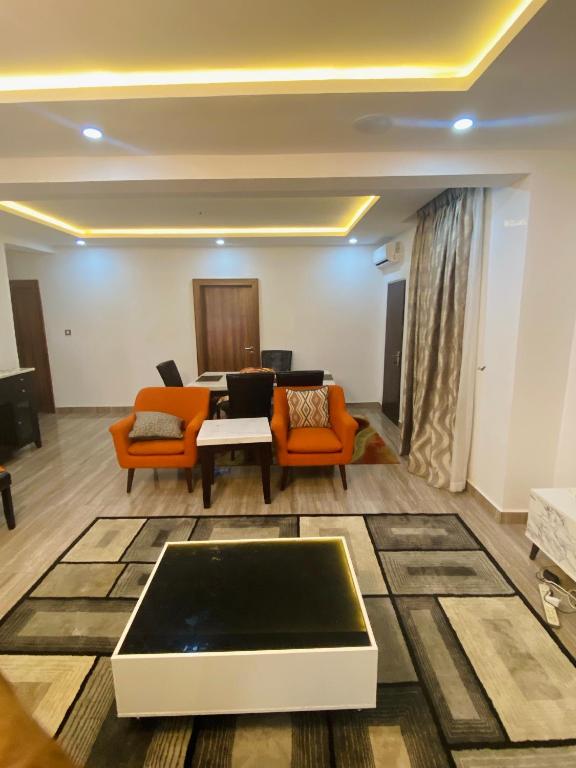 Posezení v ubytování Abuja Horizons Suite