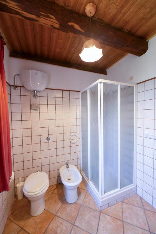 Łazienka w obiekcie Agriturismo Fattoria Walden