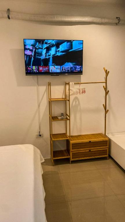 Postel nebo postele na pokoji v ubytování FACE Transient Rooms