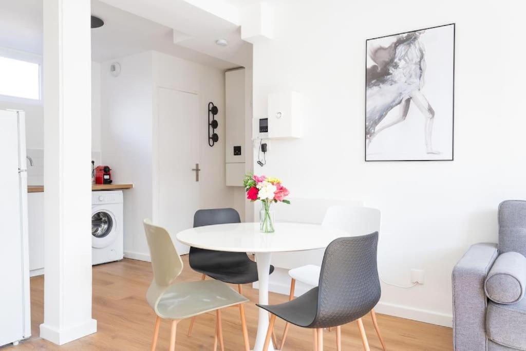 Photo de la galerie de l'établissement Appartemet à 2 pas du métro, à Lille