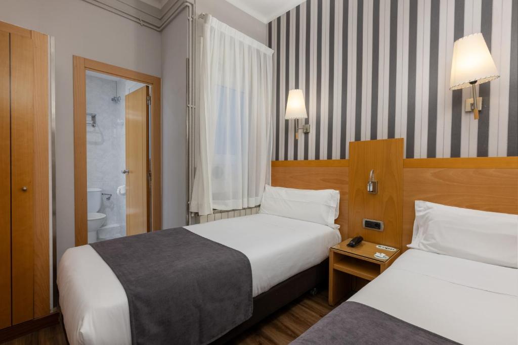 Hotel Lyon - Resim 16