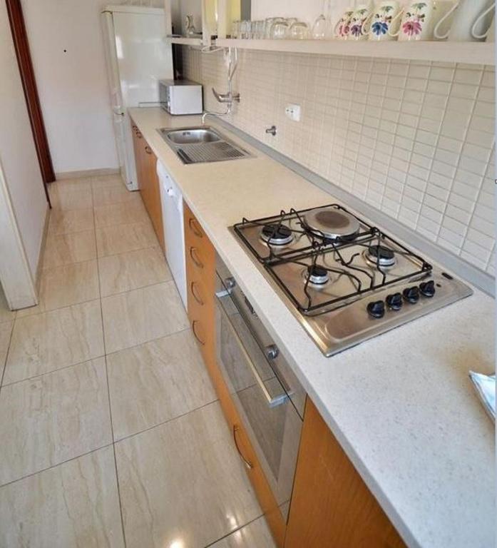 Kuchyňa alebo kuchynka v ubytovaní Apartment Denko