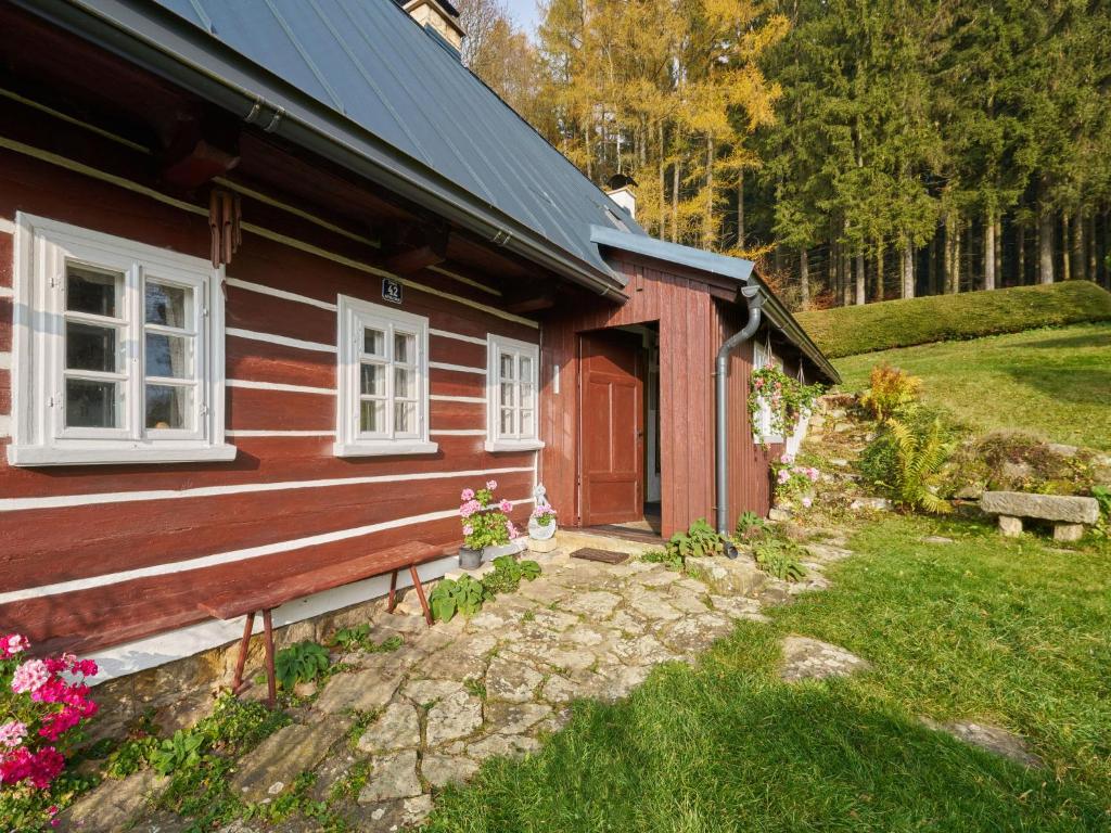 Ogród w obiekcie Holiday Home Zdoňov by Interhome