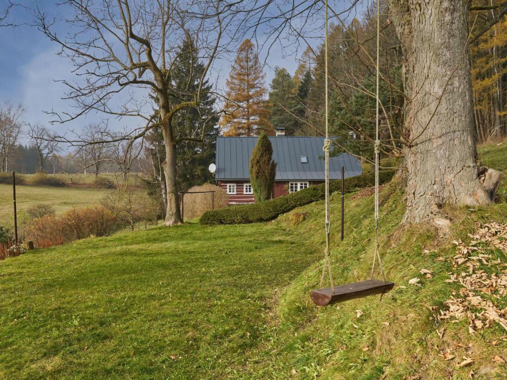 Ogród w obiekcie Holiday Home Zdoňov by Interhome