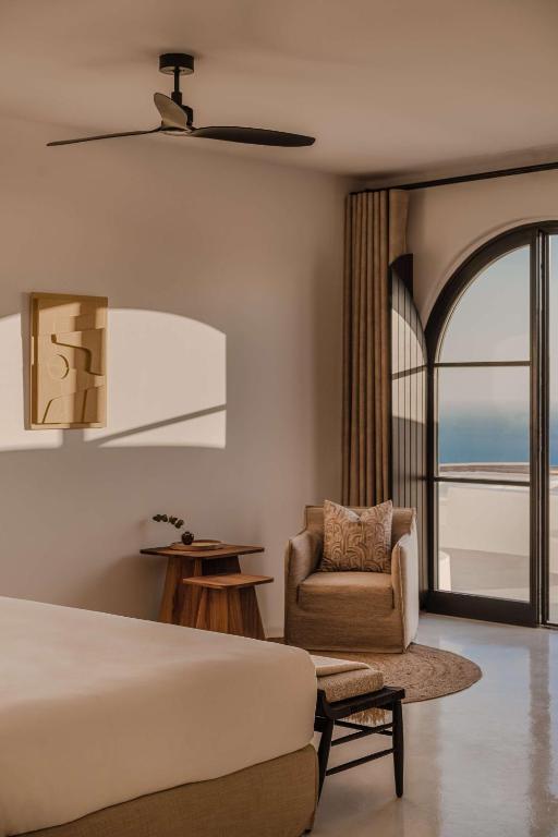 Fotografie z fotogalerie ubytování Nobu Hotel Santorini v destinaci Imerovigli