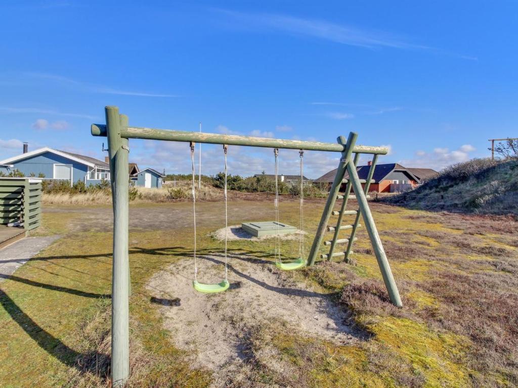 Herní místnost nebo prostor pro děti v ubytování Holiday Home Unni - from the sea by Interhome