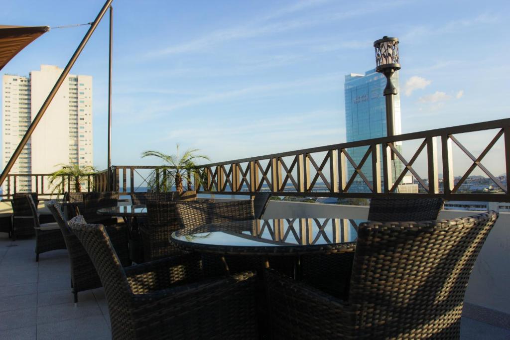 Balkón nebo terasa v ubytování Hotel Bahía Suites