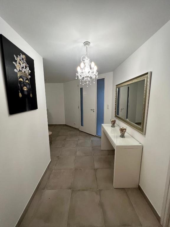 Fotografia z galérie ubytovania Chambres & Suites Villa architecte v destinácii Saint-Paul-et-Valmalle