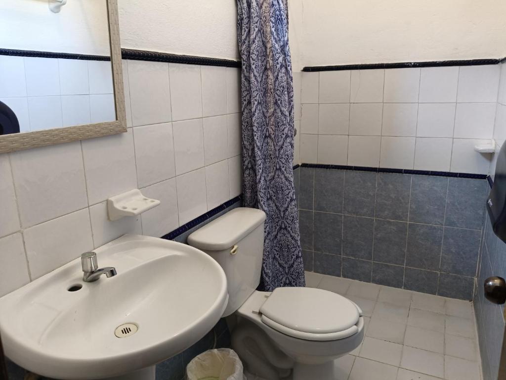 Koupelna v ubytování Hotel Rath