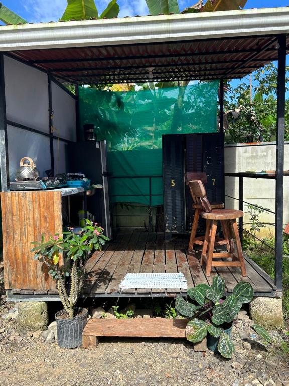 Zahrada ubytování Ballena Oasis Homes & Glamping