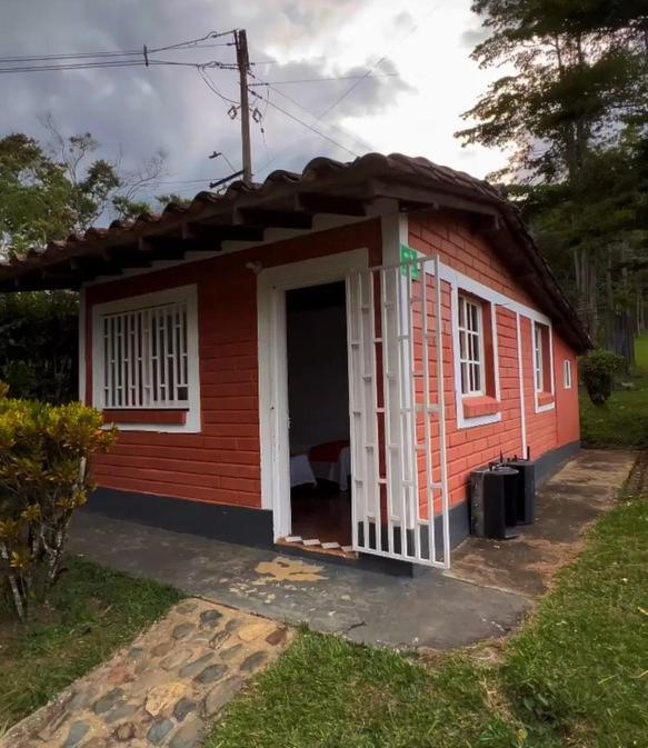 Yarumito Finca Hotel l Cabaña Pensamiento