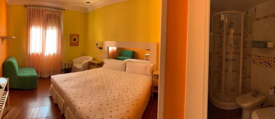 Hostal Arco Iris - 8