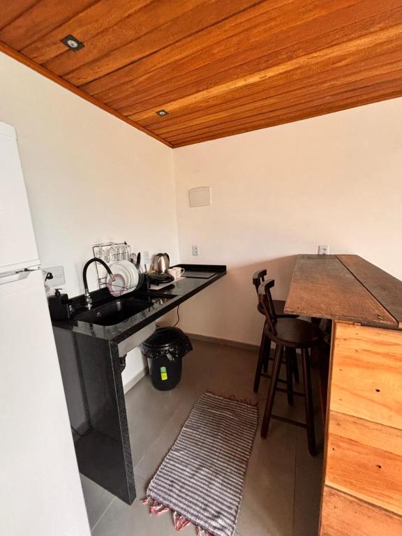 Kuchyň nebo kuchyňský kout v ubytování Flats Praia Comprida