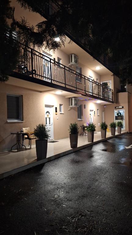 Budova, kde se apartmán nachází