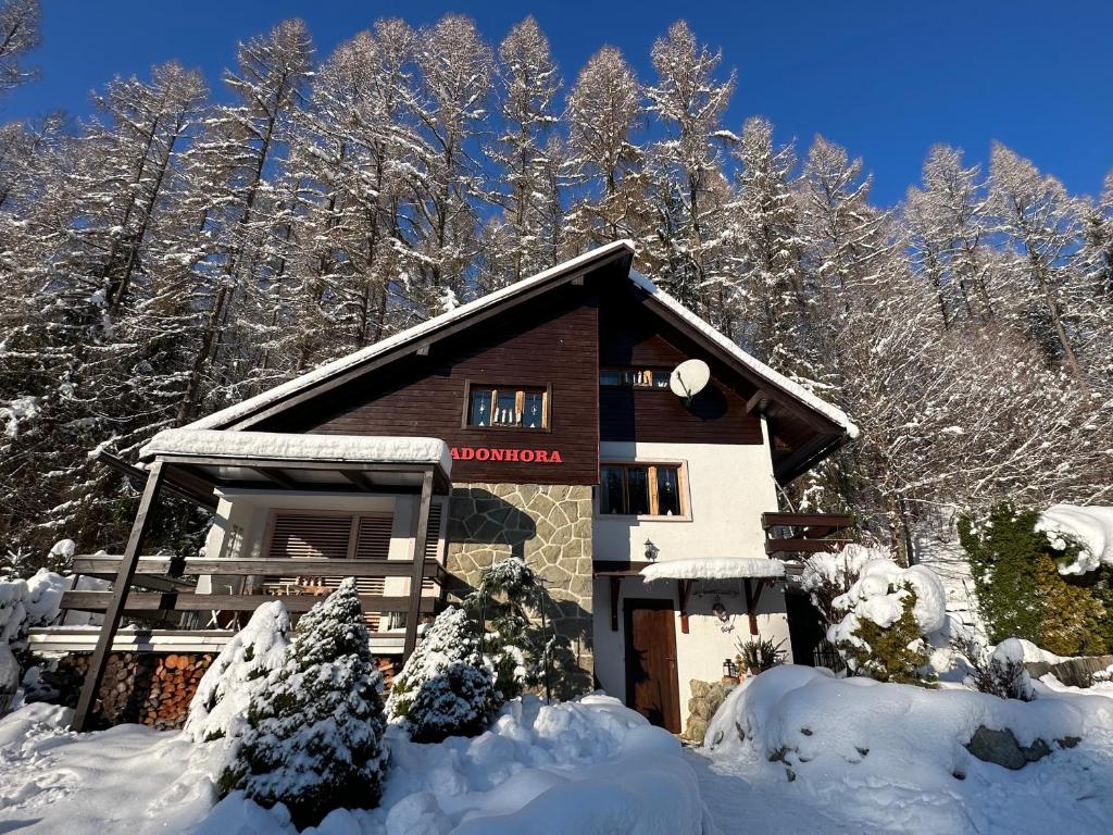 Horská chata Ladonhora v zimě
