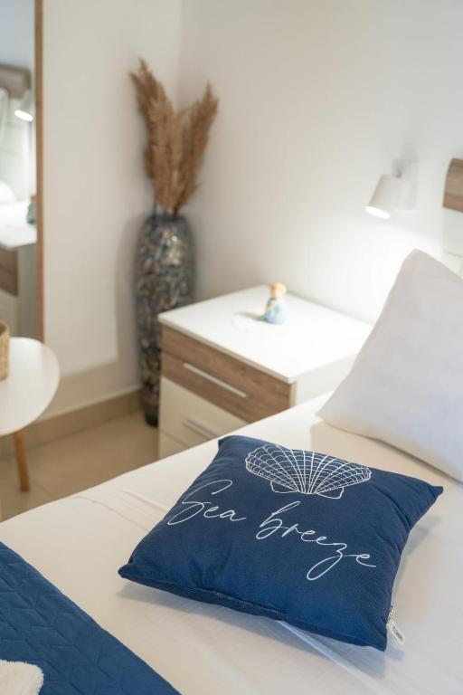 Кровать или кровати в номере Apartments Ranko