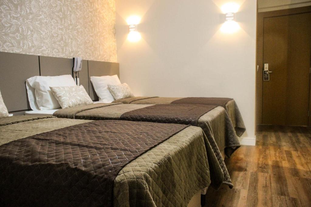  Hotel Caju de Ouro