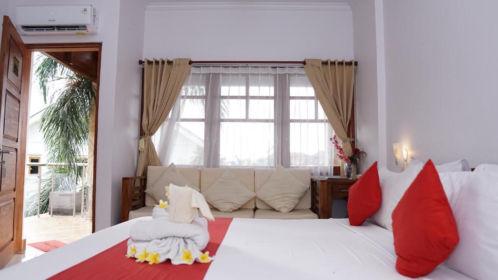 Grand Raka Homestay - Superior Room With Breakfast