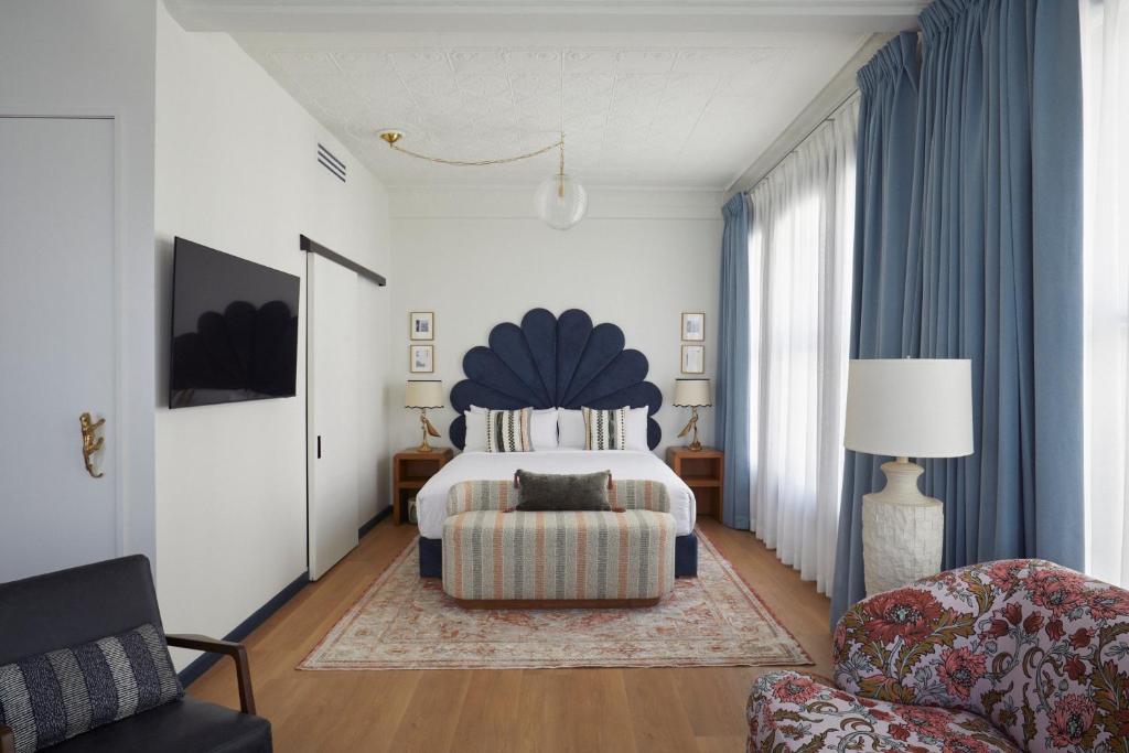 Granger Hotel San Diego Downtown Gaslamp Quarter, a Member of Design Hotels photo