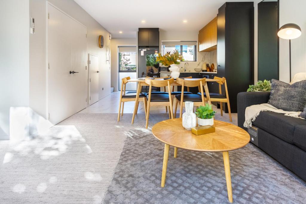 2 bed 2 bath with Carpark near Canterbury University - Resim 26