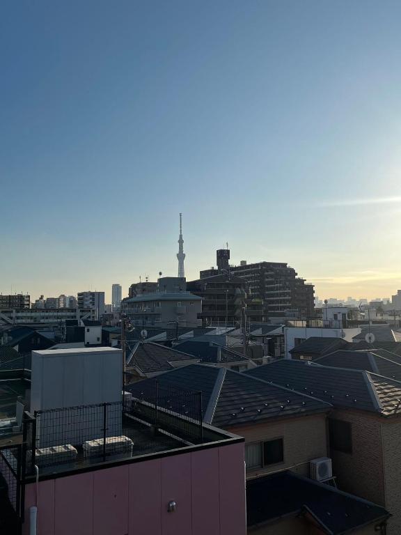 Nespecifikovaný výhled na destinaci Tokio nebo výhled na město při pohledu z vily