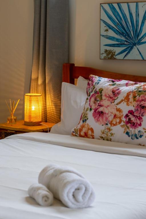 Coastal Comfort Spacious 3BR Getaway in Redcliffs - Resim 10