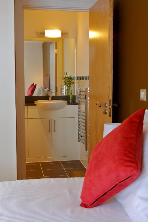 The Spires Serviced Apartments Birmingham - 