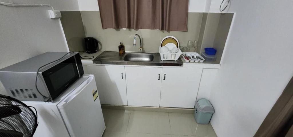 Kuchyň nebo kuchyňský kout v ubytování Hill Bottom Accommodation Flat 1
