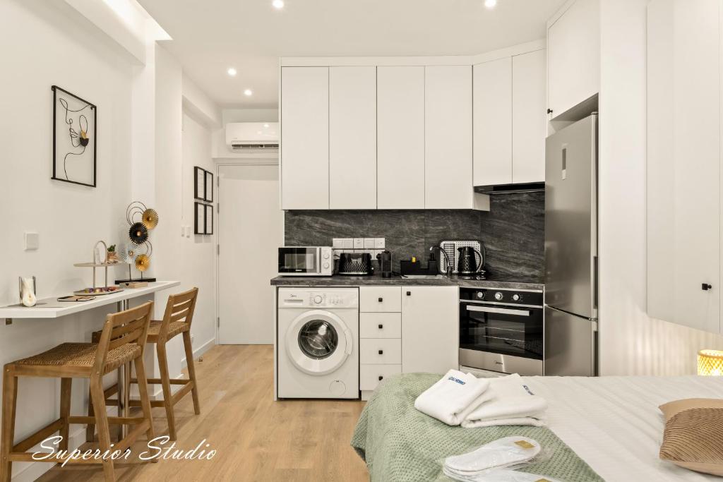 Kuchyň nebo kuchyňský kout v ubytování Lazuli Hermes Apartments