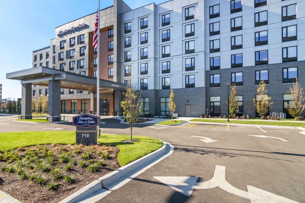 Hampton Inn & Suites Chicago Medical District Uic photo