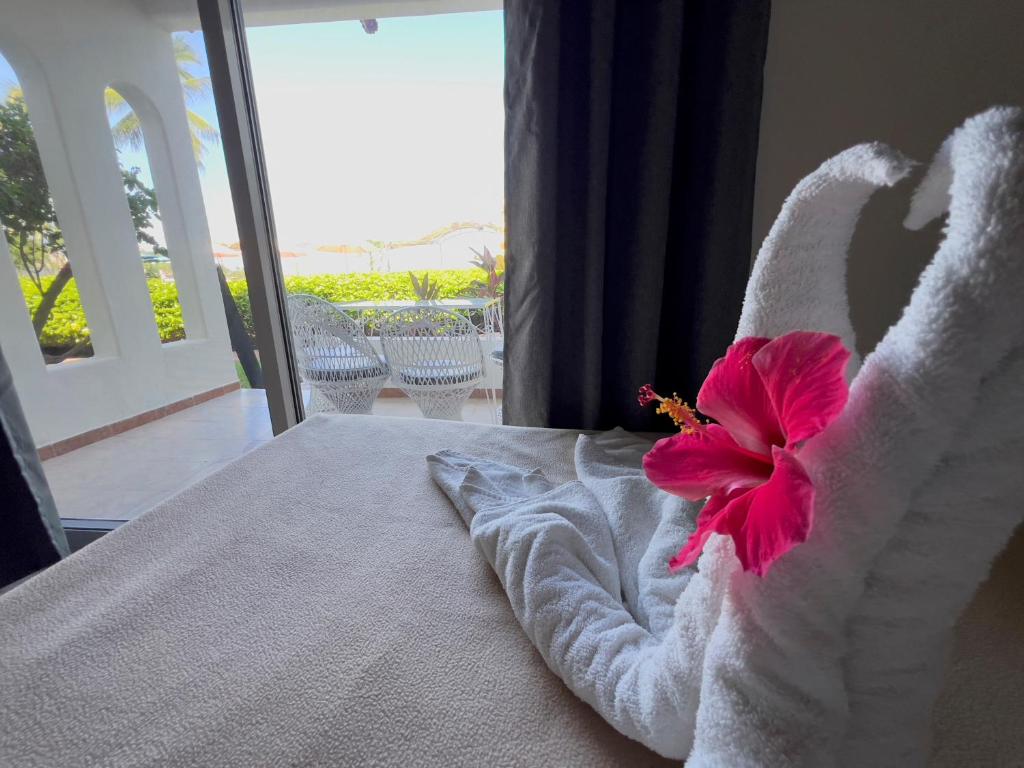 Hotel Villas El Dorado - Housity