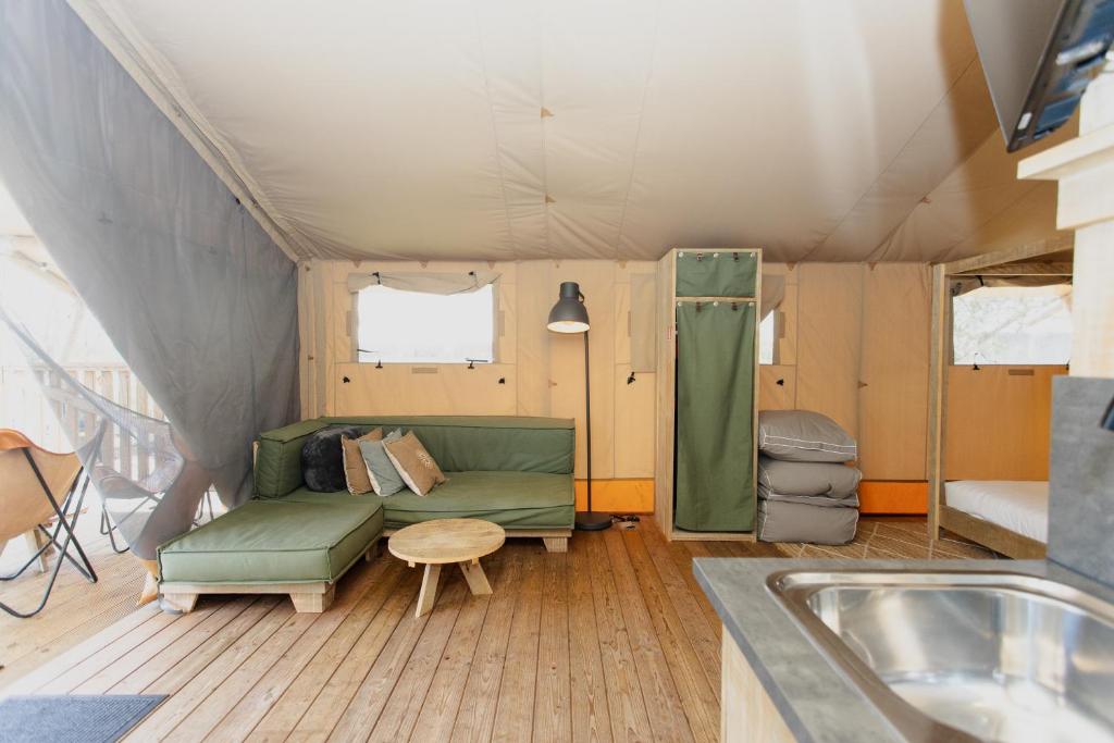 Posezení v ubytování Great Ocean Road Glamping