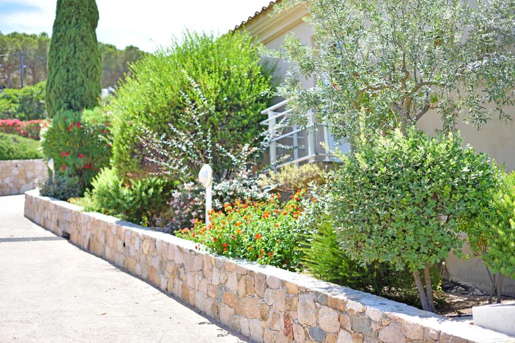 Zahrada ubytování Calvi Résidence, Appart'hôtel