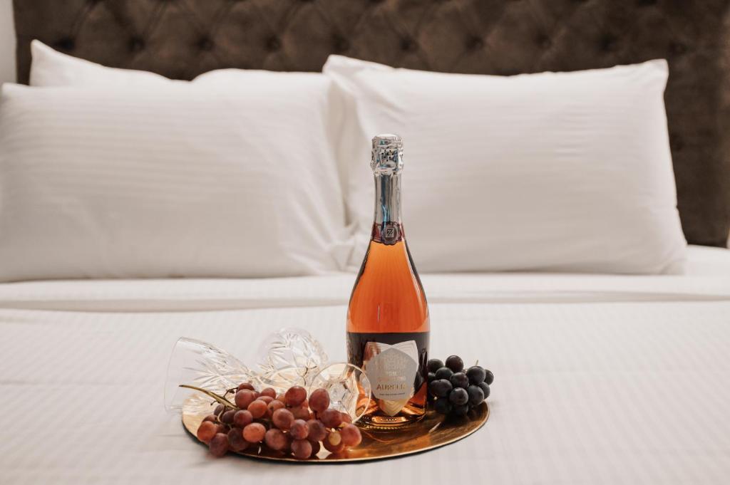 Nápoje v ubytování Cens Silver Luxury Suites