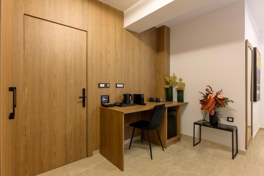 Příslušenství pro přípravu čaje a kávy v ubytování Cens Silver Luxury Suites