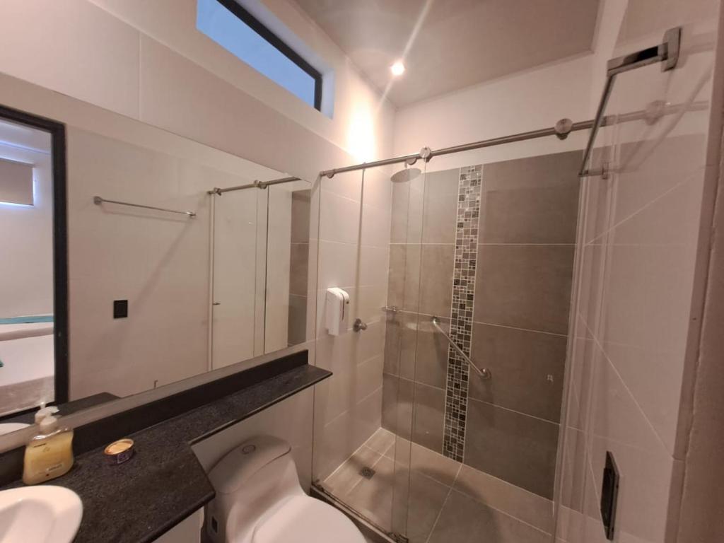 Koupelna v ubytování Hotel Luna Verde