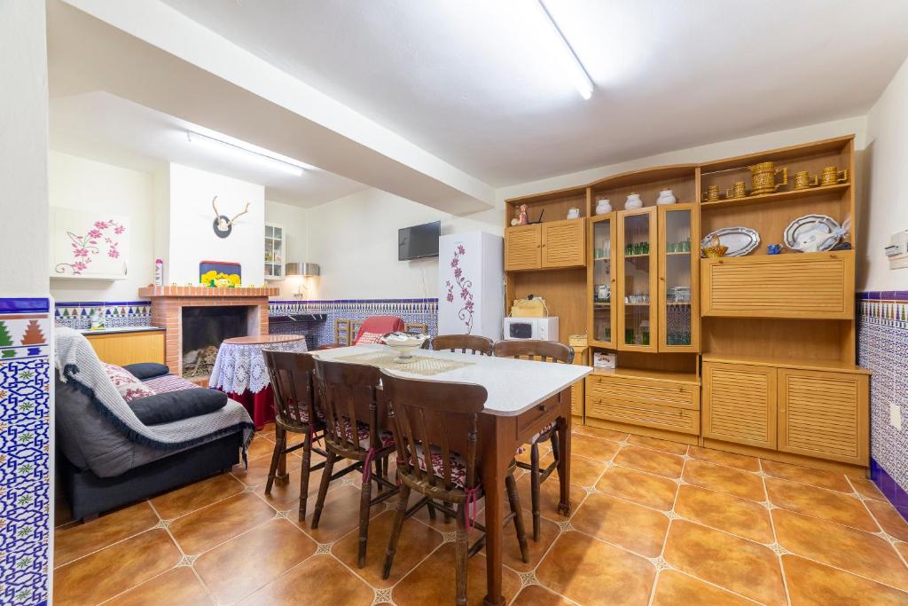 Kuchyň nebo kuchyňský kout v ubytování Casa rural Mccoy 2