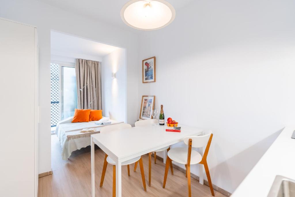 Φωτογραφία από το άλμπουμ του Loft privado reformado centro Girona 3min AVE στη Χιρόνα