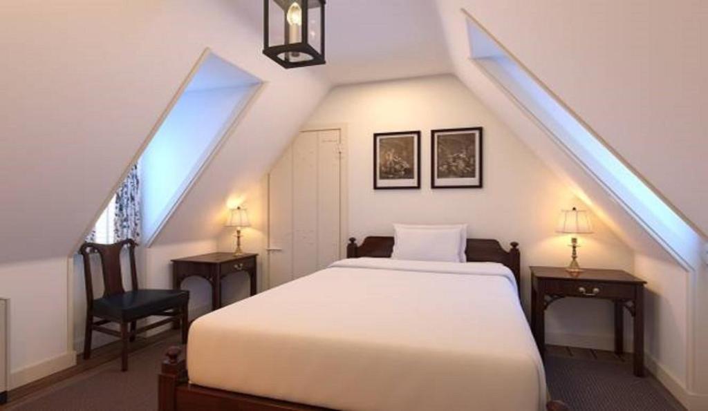 Colonial Houses, an official Colonial Williamsburg Hotel photo